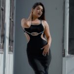 Garima Chaurasia Instagram - BLACK again 💣 . . . 📸: @nitin_.1610 #gimaashi #gimaians #picofday #blackislove