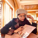 Garima Chaurasia Instagram - Good morning guys☀️🤓 . 1-let’s pose 2- Let’s order something 3- But kya order karu 4- waiting for my food 5- that face after doing overeating 🫠 6- But wait iske liye hamesha Ek space hota h 🤭😬 . . #gimaashi #leh #ladakh #traveldiaries #morning #gimaians #explore #travel #foody Tibetan Market - Leh,india