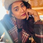 Garima Chaurasia Instagram - Good morning guys☀️🤓 . 1-let’s pose 2- Let’s order something 3- But kya order karu 4- waiting for my food 5- that face after doing overeating 🫠 6- But wait iske liye hamesha Ek space hota h 🤭😬 . . #gimaashi #leh #ladakh #traveldiaries #morning #gimaians #explore #travel #foody Tibetan Market - Leh,india