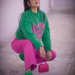 Garima Chaurasia Instagram - Pinky promise ..🤞🏻💕 . . 👕 : @urbanic_in 👖: @zara 👟: @stevemaddenindia 👛: @urbanic_in 📸: @nitin_.1610 #gimaashi #picoftheday #staytuned #explore #keeploving
