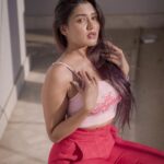 Garima Chaurasia Instagram – Sun, please 🥵
.
.
#gimaashi #gimaians