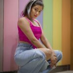 Garima Chaurasia Instagram - Be the colour to someone’s gray today! 🌈💁🏻‍♀️ . . #gimaashi #gimaians #explore