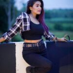 Garima Chaurasia Instagram - Kaho na kaho Yeh ankhein bolti hai O sanam O sanam..🖤 . . #gimaashi