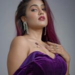 Garima Chaurasia Instagram - Love me like you do 🥀 . . 📸: @nitin_.1610 #gimaashi #picoftheday #gimaians #keeploving #explore