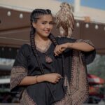 Garima Chaurasia Instagram - My 4th pic story: I was saying Habibiii come to Dubai!! 🤪 & suddenly he jumped on my head! 😵‍💫🙆🏻‍♀️ And I was like gyi Meri Braids🥲😆 . Well, He is Mr. Shahheeennn 🦉 6th months old Baby. . 📸: @nitin_.1610 Edit: @welcomeishu3694 #gimaashi #safari #sanddunes #dessert #Dubai #dubaisafari #visitdubai #explore #gimaians Dessert Safari Dubai