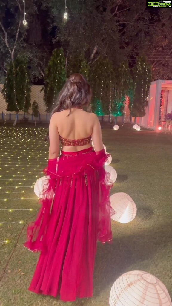 Geet Gambhir Instagram - Favourite ♥ Outfit designed by only urs @geetgambhir 🥰 . . . . #cocktaildress #cocktailparty #reddress #outfit #indowestern #réel #reelitfeelit❤❤