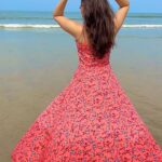 Geet Gambhir Instagram - Serenity🎶🌷 . . . . . #slowmo #reelsinstagram #reelitfeelit #feelit #bestview #view