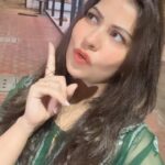 Geet Gambhir Instagram - Dil dia Gallan 😊 . . . . . . #unconditionallove #words #dialogue