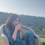 Geet Gambhir Instagram - Tum bhi kabhi Chai pi ke dekho na 😛😛😛😛 #tealover #addictedtotea . . . . . . . . #tea #chai #chailover #teatime #moment #makeitcount
