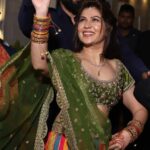 Geet Gambhir Instagram - Rang Rasiya ♥️ P.S finally received some good pictures from brother’s wedding 🥰😅 . . . . . . . . #lehanga #indianlook #wedding #punjabi #indianwedding #jwellery #bangles #colorful #fashion#style #geetgambhir #shivoham #hairdo #dupatta