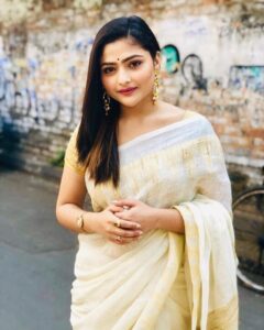 Gourab Roy Choudhary Instagram - শুভ জন্মদিন @aindrila.sharma ... তুমি সবার মাঝে না থাকলেও আজীবন সবার মনে রয়ে যাবে ... ভালো থেকো যেখানেই থেকো ... আর অদ্ভুত আমার মনে হল অবচেতন অবস্থায় তোমায় আমি দেখেছি ভোরে ঘুমের ঘোরে ... বিষয়টা একটু অদ্ভুত হলেও সত্যি ... ভালো থেকো বন্ধু 💐💐💐💐