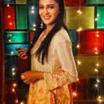 Gulki Joshi Instagram - Some more 💖 Photography @bharat_midha_photography #maddamsir #haseenamallik #gulkijoshi