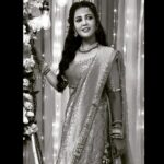 Gulki Joshi Instagram – From the archives 🖤

#maddamsir
#haseenamallik 
#sonysab
#blacknwhite 
#bindi