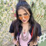 Gulki Joshi Instagram – Photo blast !!! U already know how much I loved this look !!!
Thankyou 
@_mickey___17
@priti123605
@itsreal_pg

Keep watching #Maddamsir only on #sonysab 

#hippiestyle #retro #newlook #funlook #haseenamallik #itsme #trending #picoftheday