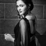Gulki Joshi Instagram – Keep watching Maddam Sir, fresh episodes 7.30pm only on @sonysab 

Make up @_mickey___17 

#maddamsir
#haseenamallik 
#womanofpower