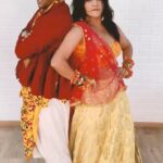 Gulki Joshi Instagram - Aeeee Haloooo ✨💃 Always grateful to u @suveera.swetesh.stylist #navratri #dholbajaa #navratrispecial #dancereels #trendingreels #trendingsongs #navratri2022