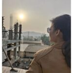 Gulki Joshi Instagram – I’m back 😎
Hello Instagram 😉

#gladtobeback #haseenamallik #gulkijoshi #trending #picoftheday #maddamsir