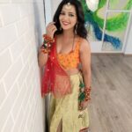 Gulki Joshi Instagram - 💞💕 Thankyou @suveera.swetesh.stylist #navratri #navratrispecial #garba #india #durgapuja #mumbai #jaimatadi #photography #indianfestival #gulkijoshi #bollywood #sabtv #instagram
