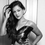 Gulki Joshi Instagram - Because not everything is black or white... @artographybysagar @styling.your.soul @makeupbyveena.mrs @makeovers_by_jaanviofficial @soapboxprelations @sinhavantika #gulki #gulkijoshi #butterflyeffect