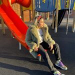 Gurbani Judge Instagram - Yesterday, on the way to pick up sof from school. My sister took these. There was a lot of 😂🤣🥲😭🤪🥰😆💕🌻 as Sof would put it in emojis. #canttellifmyabshurtfromTheGHDorAllTheLaughing #lol #loa #theLife #godsfavorite United Kingdom