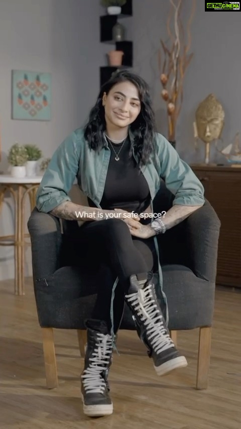 Gurbani Judge Instagram - “As long as I’m feeling centered and aligned within myself, I’m in my safe space.” Bani J has found safety within herself, and she always strives to make others feel the same kind of safety. Here’s her story. When you feel safe, you can be truly free. #VolvoForLife #SafetyInMind #BaniJ