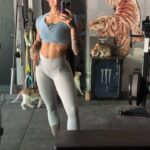 Gurbani Judge Instagram - Just, happy doing me ☺️♥️🚀🌙 [The lyrics too on point for what’s going on in the background, lol.] Swipe >> 😸 🐾 A lot of feline energy around me at the LLB⚡️ #showingup #doingthework #🫶🏻