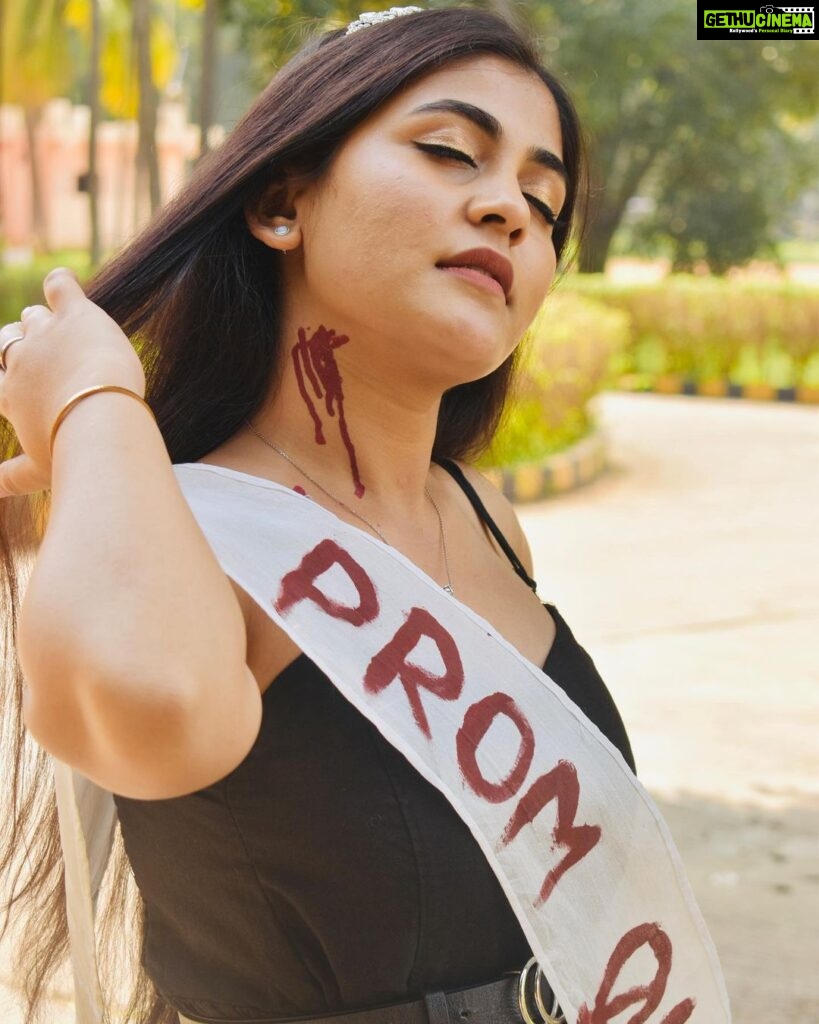Hasini Anvi Instagram - Prom queen 🫶🏽❤ IBS 2022 Halloween. #hasinianvi ICFAI IFHE Deemed University Campus