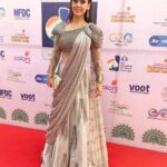Hrishitaa Bhatt Instagram - Happy to be walking the red carpet at The International Film festival of India opening ceremony. #iffigoa . . . Styled by- @stylebyriyajn Outfit - @the_adhya_designer Jewellery - @the_jewel_gallery Clutch- @clutches_and_more Make up & Hair by - @aasalonspagoa Coordinated by - @moushumibanerji . . . . #hrishithabhatt #filmfestival #bollywoodstar #bollywoodfashion #bollywoodactress #iffi #iffigoa #iffi2022 #bollywoodmovie #bollywoodfilm #filmfestival #redcarpet #redcarpetstyle #redcarpetlook #iffi53goa #varundhawan #prasoonjoshi