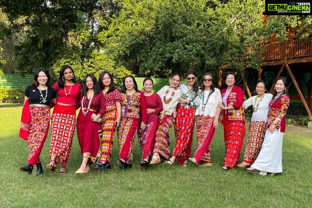 Hrishitaa Bhatt Instagram - Celebrating festive time with the gang β€π§‘π . . . . . #hrishitaabhatt #bollywoodactress #mumbaiinfluencer #mumbaiinstagrammers #mumbaidaily #mumbaigram #mumbaifashion #bollywoodfashion #bollywoodstyle #indianactress #womenpower #arunachalpradesh #arunachal #arunachaltourism #arunachalfestival #besties #friends #funtime Arunachal Pradesh