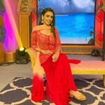 Hrishitaa Bhatt Instagram - Celebrating Day 7 of #navratri2022! The colour orange represents warmth and exuberance and is full of positive energy. . . . . . Outfit- @sionnahpretcouture Jewellery - @shagnaofficial × @mediatribein & @miranabymegha × @affiliates_pr Styled by @stylebyriyajn Assisted by- @moreprachi__ Coordinated by @moushumibanerji . . . #hrishitaabhatt #bollywoodactress #mumbaiinfluencer #mumbaiinstagrammers #mumbaidaily #mumbaigram #mumbaifashion  #bollywoodfashion #bollywoodstyle #indianactress #glitz #glamourous #navratri #navratrispecial #white #navratrioutfit #navratrifestival #orange