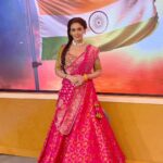 Hrishitaa Bhatt Instagram - With faith in our hearts and independence in our thoughts, let's salute the Nation. Happy Republic Day 2023! 🇮🇳 . . . Styled by- @stylebyriyajn Assisted by - @_manseeyy_ Outfit- @arezuofficial Jewellery - @shagnaofficial × @mediatribein Coordinated by - @moushumibanerji Makeup- @manish_kerekar Hair- @makeovrsbyritaa . . . . . . #hrishitaabhatt #bollywoodactress #mumbaiinfluencer #mumbaiinstagrammers #mumbaidaily #mumbaigram #mumbaifashion  #bollywoodfashion #bollywoodstyle #indianactress #glitz #glamourous #ddnational #ddnationalrangoli #republicday #republicdayindia #republicday2023