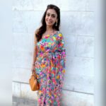 Hrishitaa Bhatt Instagram - Honored to have represented India at the Venice International Film festival, CINECITTA and being chosen as one of the panelist to speak about the blurring lines in world cinema. Glad to have gotten a chance to talk at the session titled, FOCUS ON INDIA - Italy and India: Building a Common Audience on 3rd of September. It was a proud moment for me to be invited by the Head of Special Projects of the Italian Directorate General for Cinema and Audiovisual of the Italian Ministry of Culture. Hopefully this conference serves as an eye-opener as it unveiled what varied countries are doing in terms of their content and what needs to be done towards building a common audience. . . Outfit by @poojabagariaofficial Styled by @stylebyriyajn Co-oridnated by @moushumibanerji . . . . . #hrishithabhatt #venicefilmfestival #venicefilmfestival2022 #venice #festivaldivenezia #venezia2022 #filmfestival #biennalecinema2022 #festivaldelcinemadivenezia #festivaldelcinema #bollywoodstar #bollywoodfashion #bollywoodactress #internationalfilmfestival #indianactress #fashioninspiration #sareeinspiration