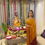 Hrishitaa Bhatt Instagram - On this occasion of Ganesh Chaturthi, I wish Lord Ganpati visits your home with bags full of happiness, prosperity, and peace. . . . . . #hrishitaabhatt #bollywoodactress #mumbaiinfluencer #mumbaiinstagrammers #mumbaidaily #mumbaigram #mumbaifashion #bollywoodfashion #bollywoodstyle #indianactress #weekdayvibes #dressedup #ganpatibappamorya