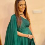 Hrishitaa Bhatt Instagram - Dont miss the repeat telecast of #Rangoli friendship day special episode at 11pm tonight on @ddnational @ddnationalrangoli . . . . Wardrobe Courtesy- @nirmikabykhushboo Stylist- @stylebyriyajn Assisted by- @Moreprachi__ @riyagarg3882 Jewelry: @miranabymegha Jewelry PR: @affiliates_pr Makeup: @makeovrsbyritaa @manish_kereker .Coordinated - @moushumibanerji . . . . . #hrishitaabhatt #bollywoodactress #mumbaiinfluencer #mumbaiinstagrammers #mumbaidaily #mumbaigram #mumbaifashion #bollywoodfashion #bollywoodstyle #indianactress #glitz #glamourous #greenoutfit #alldressedup #fashioninspiration #lookoftheday #ddnational #ddnationalrangoli #rangoli