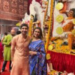 Hrishitaa Bhatt Instagram – Enjoying the colourful occasion of Durga Puja with the Mukherjees.

Let the festive spirit embrace you and your dear ones on this special occasion.
.
.
.
.
.
.
#hrishitaabhatt #bollywoodactress #mumbaiinfluencer #mumbaiinstagrammers #mumbaidaily #mumbaigram #mumbaifashion  #bollywoodfashion #bollywoodstyle #indianactress #glitz #glamourous #navratri #navratrispecial #navratrioutfit #navratrifestival #durgapuja2022 #durgapujo #durgapuja #ranimukherjee #ayanmukerji
