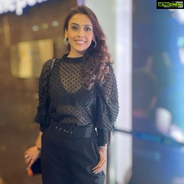 Hrishitaa Bhatt Instagram - Attended the special screening of Babli Bouncer, directed by my dear friend Madhur Bhandarkar. The film was a complete entertainer with great performances, especially Tamannah❤❤ Beat wishes to the entire team 💞 . . . . . #hrishitaabhatt #Bollywoodactress #bollywoodstar #bollywoodstyle #Bollywoodfashion #madhurbhandarkar #tamannahbhatia #tamannaah #bablibouncer #bollywoodmovie #bollywood #screening #moviepremiere #movie #bollywood #disneyplushotstar #hotstar