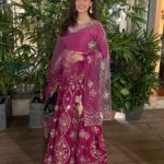 Hrishitaa Bhatt Instagram - Happy Diwali ✨⚡💖 . . . Stylist- @stylebyriyajn Assisted by- @riyagarg3882 Outfit- @houseofsilvereene Jewellery - @ruhanibytanu Potli- @deebaco_official @pr4ucommunications Coordinated by- @moushumibanerji . . .#hrishitaabhatt #bollywoodactress #mumbaiinfluencer #mumbaiinstagrammers #mumbaidaily #mumbaigram #mumbaifashion #bollywoodfashion #bollywoodstyle #indianactress #diwalilook #diwali #diwalioutfit #diwalioutfits #diwlaiparty #diwalifun #festivaloflights #cuteoutfits