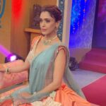 Hrishitaa Bhatt Instagram - Don't forget to watch #Rangoli which airs on Sunday at 8 am & 7:30 pm and also on next saturday at 10pm . Only on @ddnational @ddnationalrangoli . . . . Styled by- @stylebyriyajn Assisted by - @moreprachi__ Outfit- @riddhijainlabel Jewellery: @outfitsbyriyajn Coordinated by - @moushumibanerji Makeup: @manish_kerekar @_miss_prityz._makeovrs_ . . . . . . . #hrishitaabhatt #bollywoodactress #mumbaiinfluencer #mumbaiinstagrammers #mumbaidaily #mumbaigram #mumbaifashion  #bollywoodfashion #bollywoodstyle #indianactress #glitz #glamourous #ddnational #ddnationalrangoli