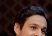 Hussain Dalal Instagram - Sahi sawal toh kisne kiya ka hona chahiye! @farzimushaira @amazonminitv