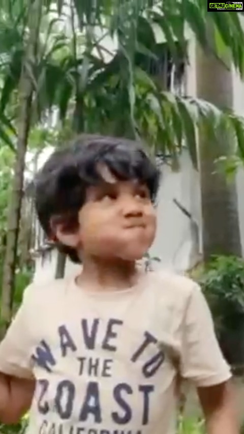Hussain Dalal Instagram - Written, shot, directed and edited by @adityamerchant1997 starring #BAD (Burhanuddin Abbas Dalal) we tried to make an emotional movie about saying goodbye to a pet fish. But I think we may have accidentally had some fun ! Check it out. @abbasdalal