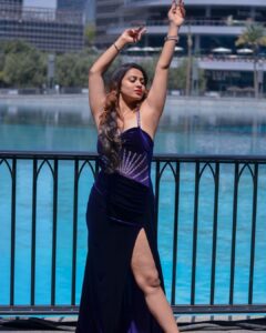 Inaya Sultana Instagram - You can’t turn your eyes on Burj khalifa 

Comment yes or no 

My dubai trip 

Pc : @human_o_grapher @its_titus_john 

#dubai #dubailife #mydubaipics #burjkhalifa #uae #travel #worldstallestbuilding #beautywithbrains #hotgirlsummer