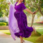 Inaya Sultana Instagram - IF YOU WANT TO BE HAPPY, DO NOT DWELL IN THE PAST, DO NOT WORRY ABOUT THE FUTURE, FOCUS ON LIVING FULLY IN THE PRESENT. @gummadidalashashi.label