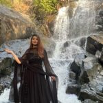 Inaya Sultana Instagram - Wherever I go, I always search for waterfalls to visit. There’s something about their natural beauty that inspires me and makes me feel connected with Mother Nature. Waterfalls are incredible places that make you loose your words. Once you reach them, you simply gaze at them in awe and everything else disappears . #nature #photography #naturephotography #love #travel #photooftheday #instagood #beautiful #picoftheday #photo #instagram #naturelovers #art #landscape #like #follow #travelphotography #bhfyp #happy #sunset #ig #wildlife #summer #life #sky #beauty #mountains #flowers #photographer #ınstadaily