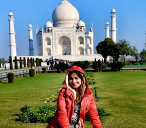 Inaya Sultana Instagram - Taj Mahal 💕

#traveller #travel #travelphotography #travelgram #travelling #travelblogger #photography #traveltheworld #traveling #wanderlust #instatravel #nature #traveler #photooftheday #traveladdict #adventure #trip #travelblog #instagood #vacation #explore #travels #tourism #instagram #holiday #love #india #travelingram #naturephotography #ig