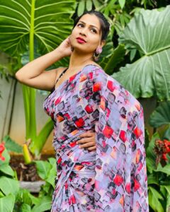 Inaya Sultana Instagram - Swipe<<<

#saree #sareelove #fashion #sarees #sareelovers #onlineshopping #sareesofinstagram #sareefashion #sareedraping #indianwear #sareeblouse #india #ethnicwear #indianwedding #love #traditional #handloom #kurti #wedding #lehenga #sareeindia #silksaree #silksarees #indianfashion #sareelover #silk #style #instagram #sareestyle #sareecollection