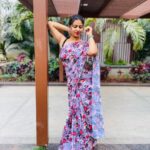 Inaya Sultana Instagram - Swipe<<< #saree #sareelove #fashion #sarees #sareelovers #onlineshopping #sareesofinstagram #sareefashion #sareedraping #indianwear #sareeblouse #india #ethnicwear #indianwedding #love #traditional #handloom #kurti #wedding #lehenga #sareeindia #silksaree #silksarees #indianfashion #sareelover #silk #style #instagram #sareestyle #sareecollection