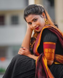 Inaya Sultana Instagram - Proud be desi. Simply can’t take this off, or I never. 

Outfit by @gummadidalashashi.label 
Stylist @aparna_chowdaryy__ 

#traditional #fashion #art #saree #wedding #love #ethnicwear #india #indianwear #indianwedding #instagram #onlineshopping #style #photography #tattoo #sareelove #instagood #traditionalart #ethnic #trending #handmade #traditionaltattoo #indian #indianfashion #culture #sarees #beautiful #sareelovers #instafashion #bride