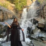 Inaya Sultana Instagram - Wherever I go, I always search for waterfalls to visit. There’s something about their natural beauty that inspires me and makes me feel connected with Mother Nature. Waterfalls are incredible places that make you loose your words. Once you reach them, you simply gaze at them in awe and everything else disappears . #nature #photography #naturephotography #love #travel #photooftheday #instagood #beautiful #picoftheday #photo #instagram #naturelovers #art #landscape #like #follow #travelphotography #bhfyp #happy #sunset #ig #wildlife #summer #life #sky #beauty #mountains #flowers #photographer #ınstadaily
