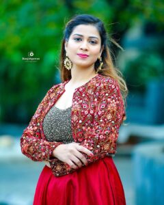 Inaya Sultana Instagram - The world as we have created it is a process of our thinking 😇 

#bbjodi #bbjoditelugu 
Pc @ranjithpawan