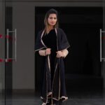 Inaya Sultana Instagram - Elegant black kaaftan for ramdan kareem 💞🌙 Designed by @starrydreamsofficial Pc : @satishkumarteku #ramdnkreem #ramdan2023 #fashion #kaftaan #indiantraditionalwear #eleganceblack #blackdresses #kaftaanstylesuits
